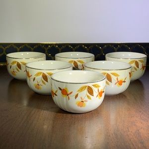 Hall’s Superior Autumn Leaf Custard Cups